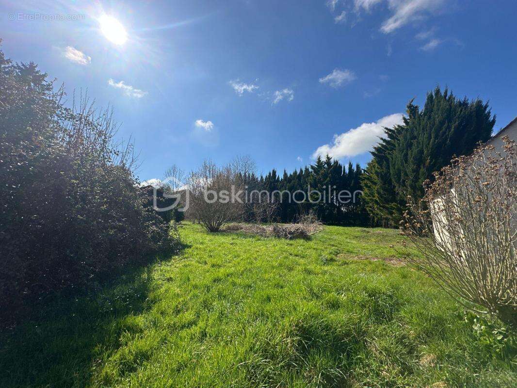 Maison à MONTEREAU-FAULT-YONNE