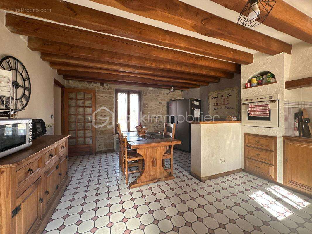 Maison à MONTEREAU-FAULT-YONNE