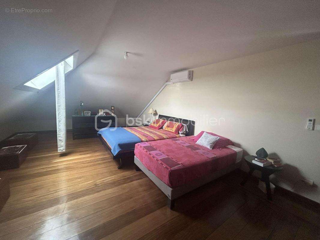 Maison à LA PLAINE-DES-PALMISTES