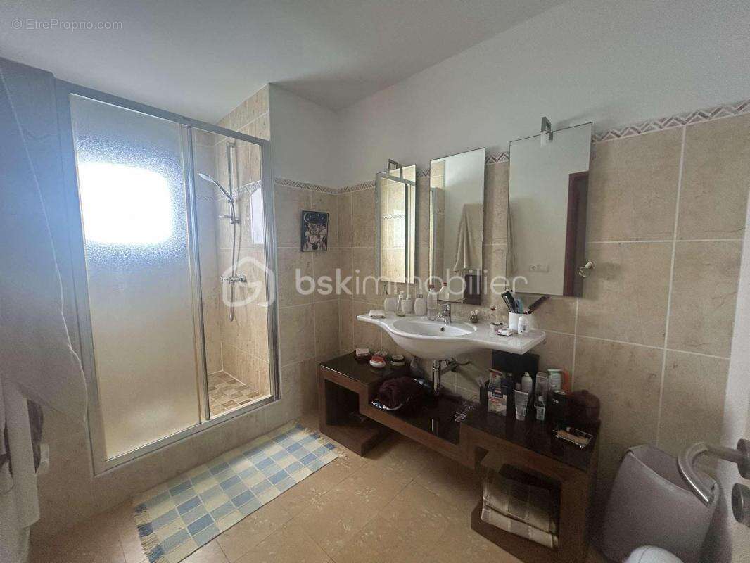 Maison à LA PLAINE-DES-PALMISTES