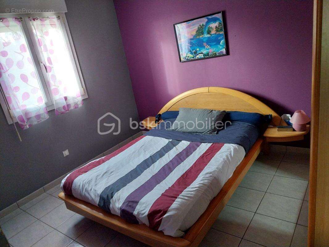 Maison à SAINT-ELLIER-DU-MAINE