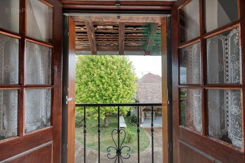 Maison à GARANCIERES