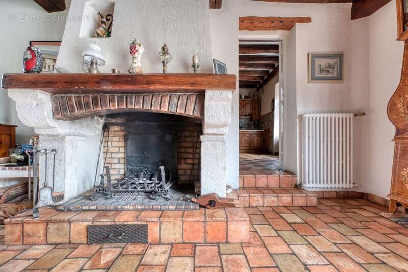 Maison à GARANCIERES