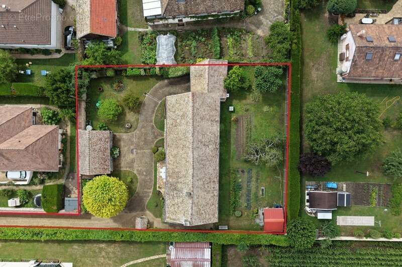 Maison à GARANCIERES