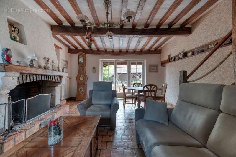 Maison à GARANCIERES