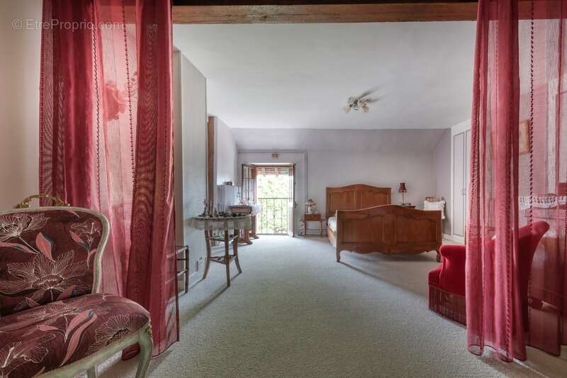 Maison à GARANCIERES