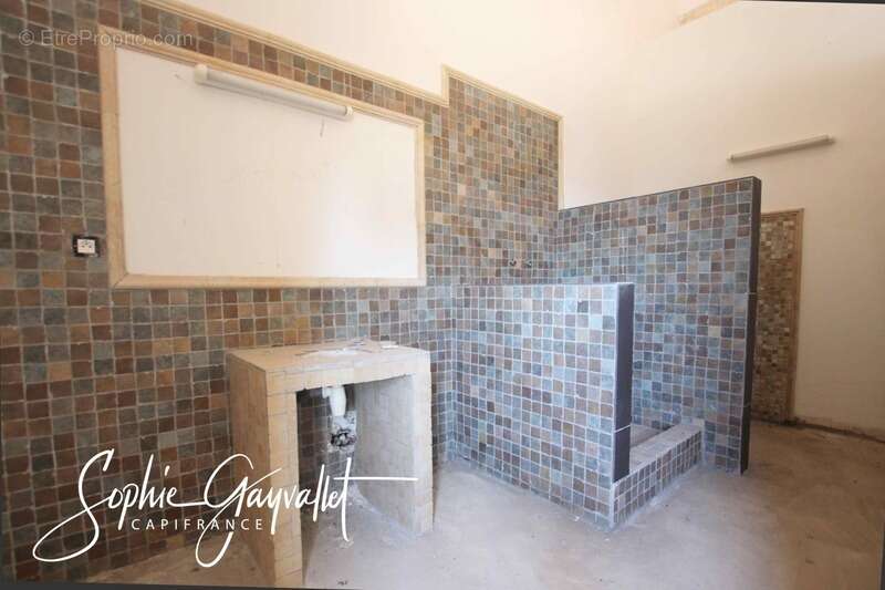 Maison à SAINT-MARTIN-DE-CRAU