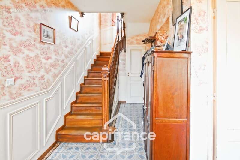 Maison à ESSIGNY-LE-GRAND