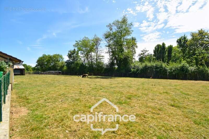 Maison à SAINT-GERMAIN-DU-BOIS