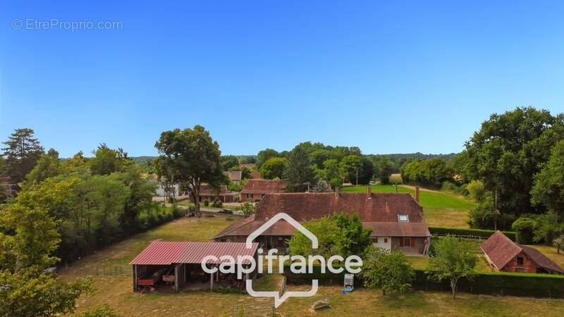 Maison à SAINT-GERMAIN-DU-BOIS