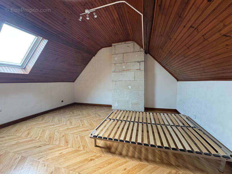 Maison à CHATELLERAULT