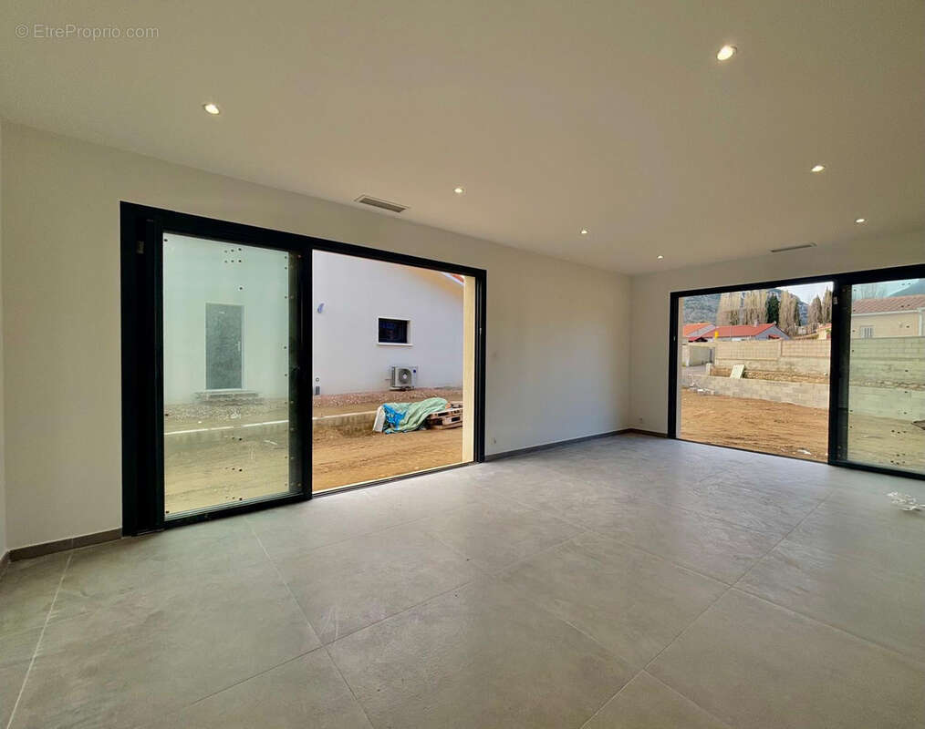 Maison à RIA-SIRACH