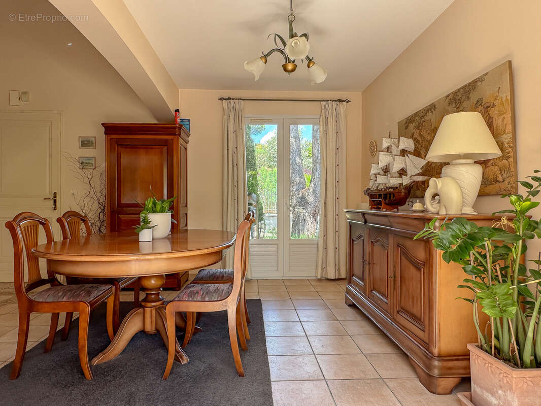 Maison à SAINT-PALAIS-SUR-MER