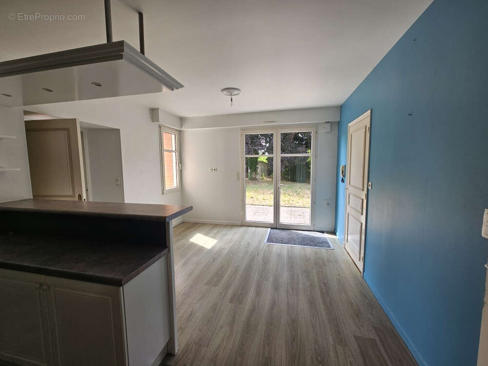 Maison à VERN-SUR-SEICHE