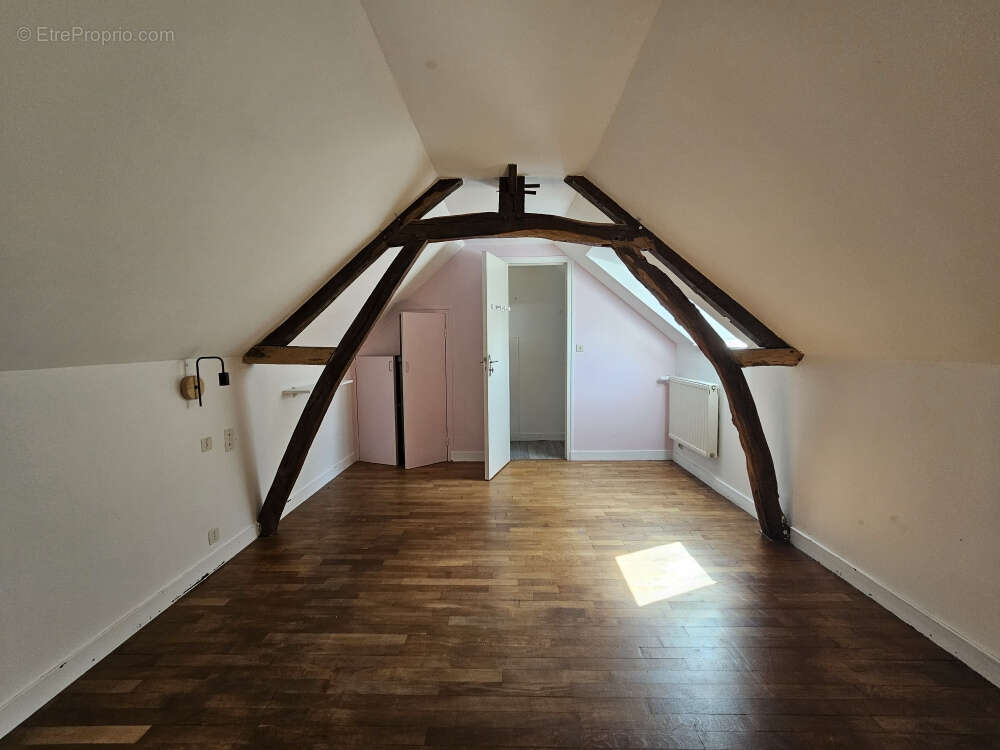 Maison à VERN-SUR-SEICHE