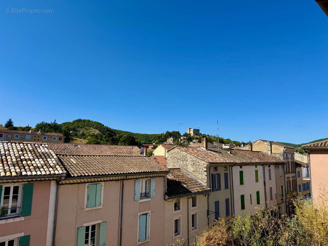 Appartement à VAISON-LA-ROMAINE