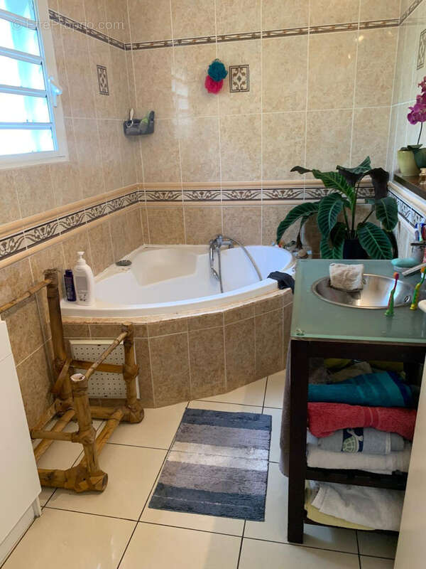 Maison à SAINT-BENOIT