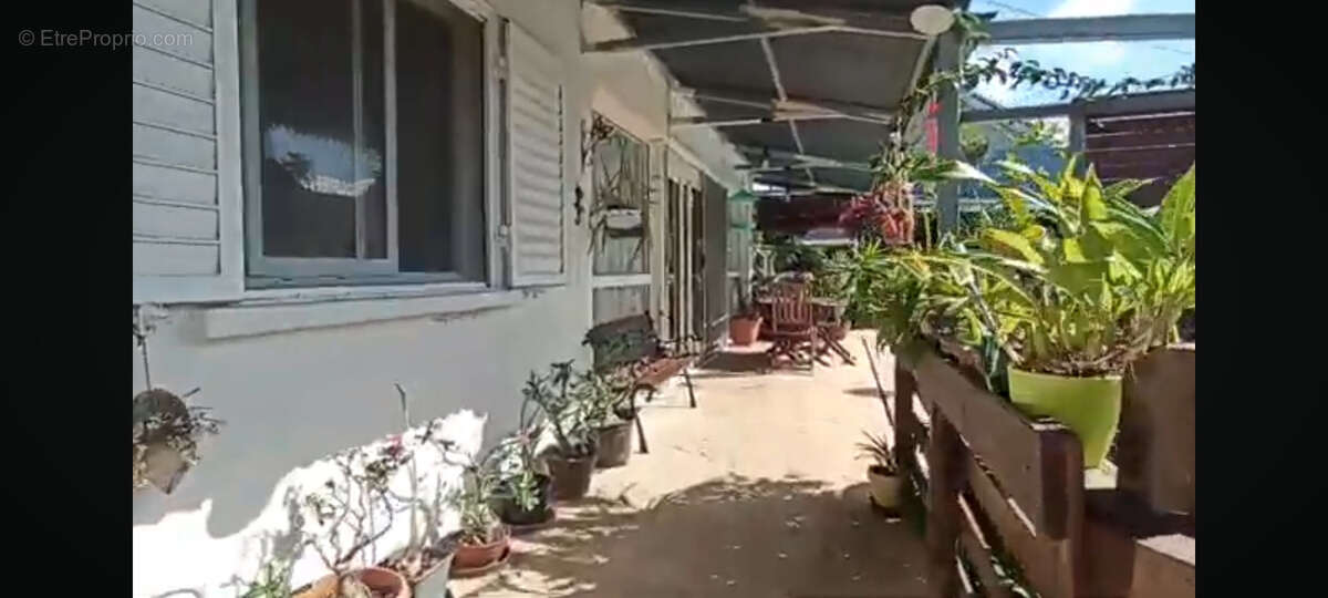 Maison à SAINT-BENOIT