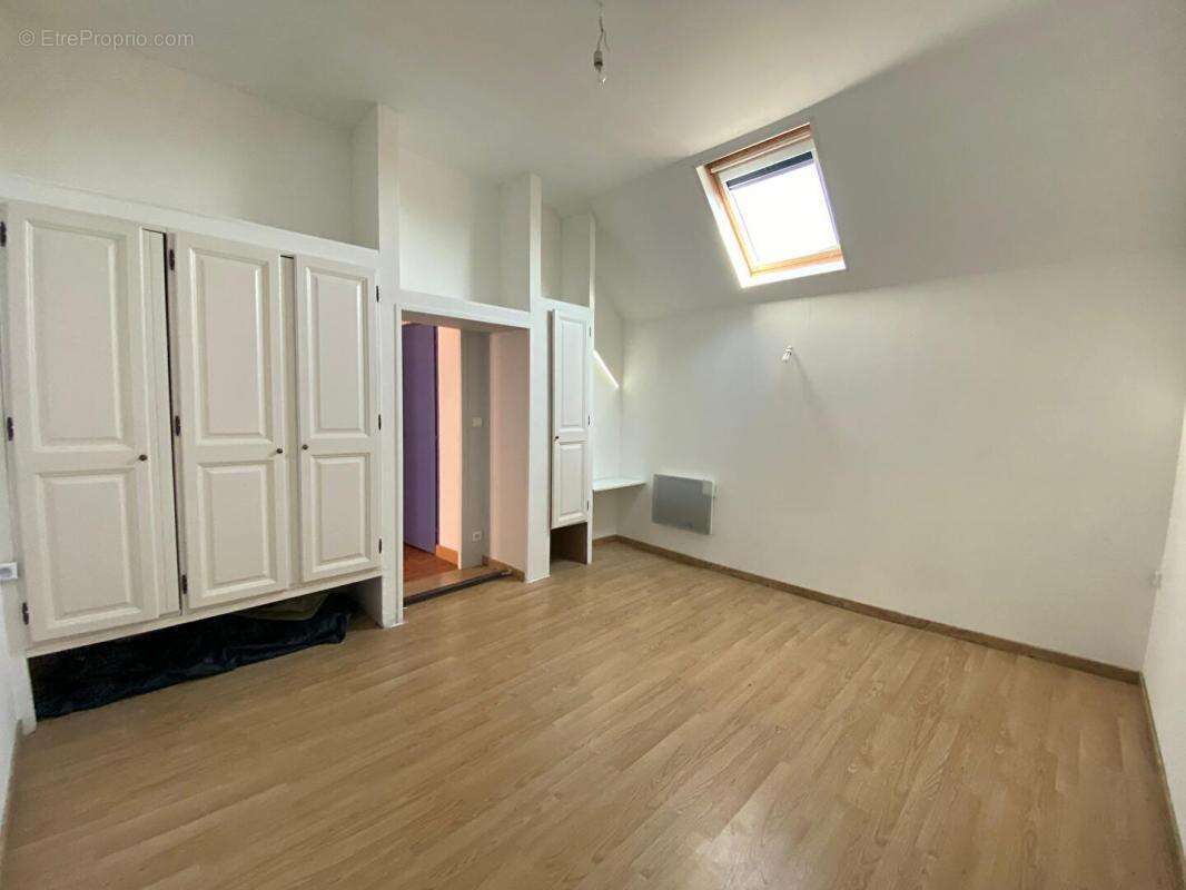 Maison à SAINT-BENIN-D&#039;AZY