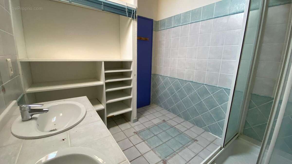 Maison à SAINT-BENIN-D&#039;AZY