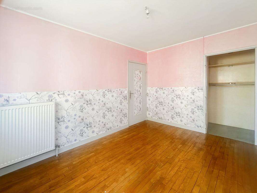 Maison à VILLERS-SEMEUSE