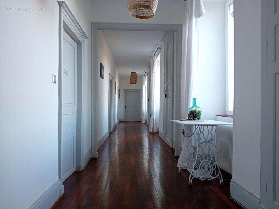 Maison à LIMOGNE-EN-QUERCY