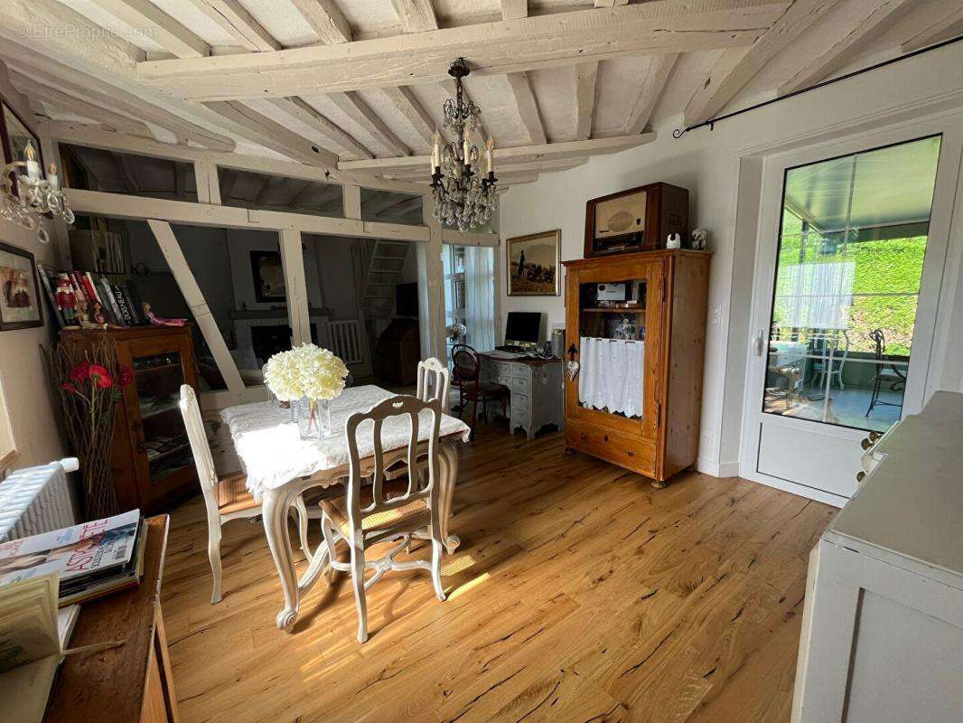 Maison à LYONS-LA-FORET