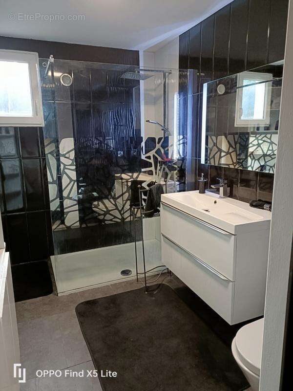 Maison à LA CAPELLE-ET-MASMOLENE