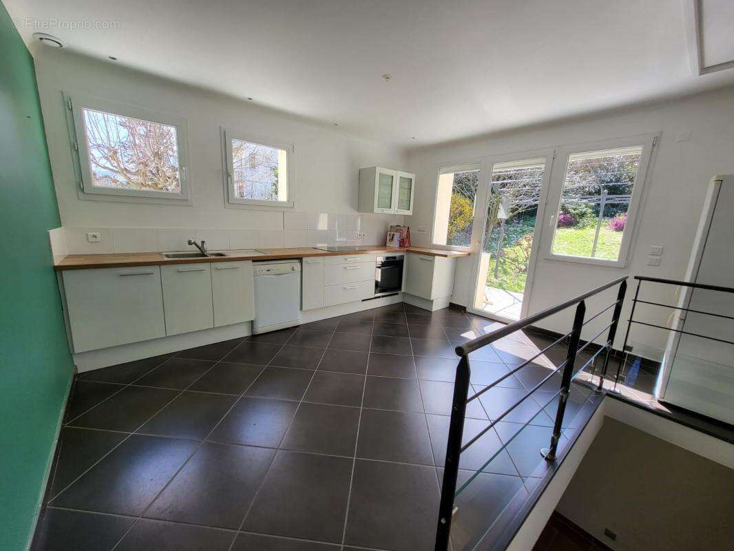 Maison à SAINT-ETIENNE