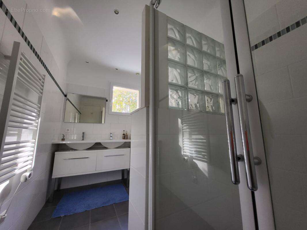 Maison à SAINT-ETIENNE