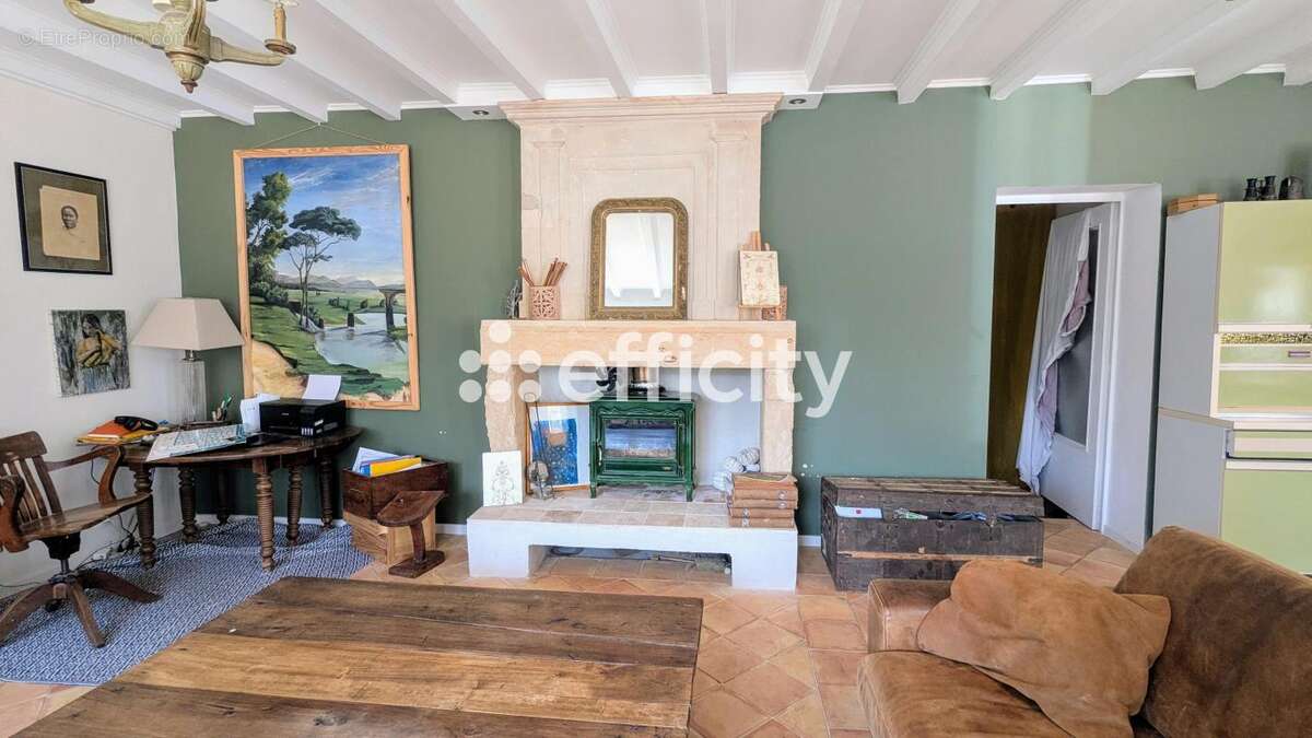 Maison à CHENAC-SAINT-SEURIN-D&#039;UZET