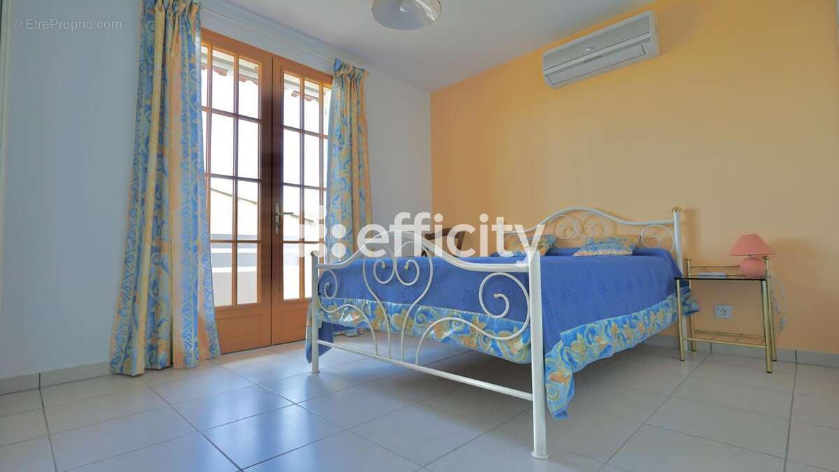 Maison à AIGUES-MORTES