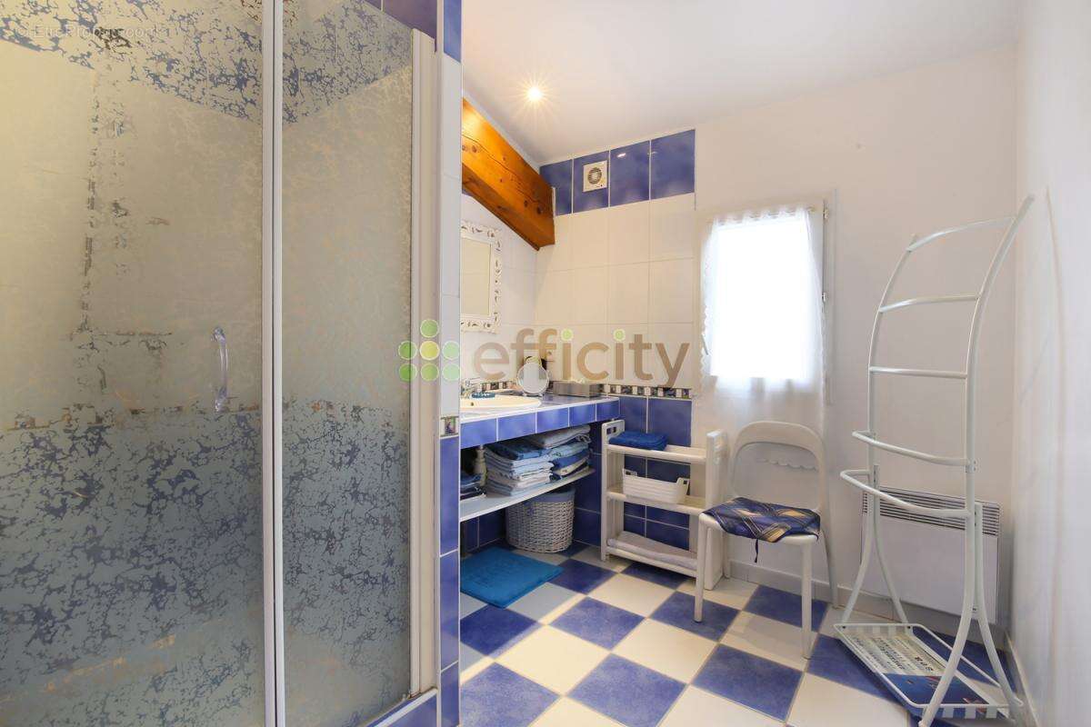 Maison à SAINTE-FOY-D&#039;AIGREFEUILLE