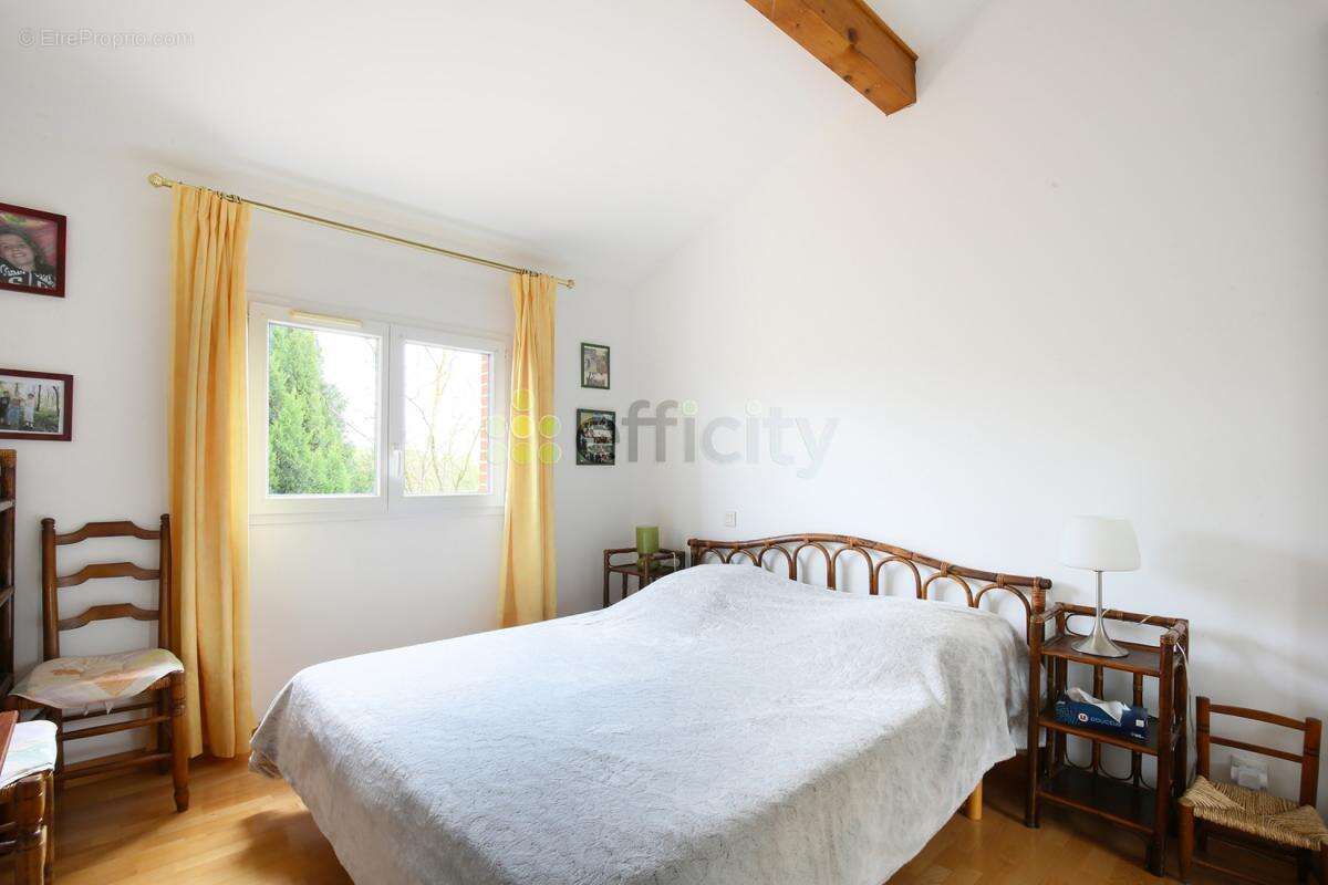 Maison à SAINTE-FOY-D&#039;AIGREFEUILLE