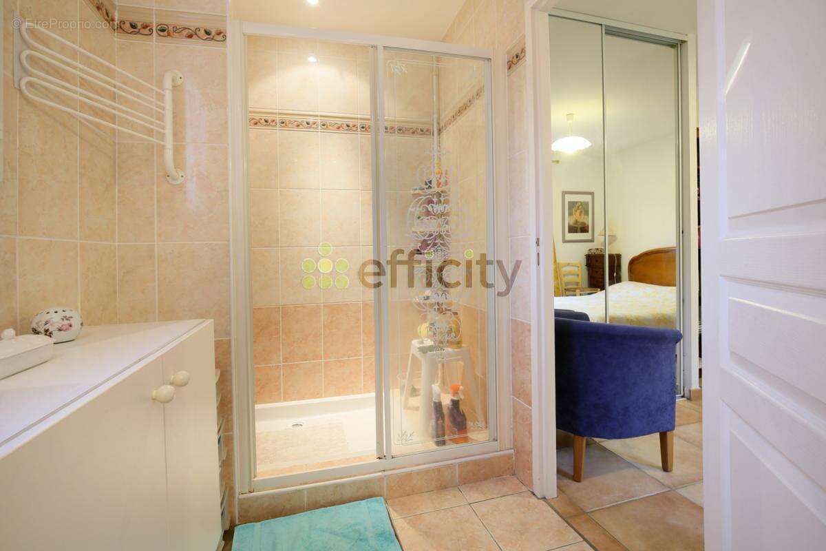 Maison à SAINTE-FOY-D&#039;AIGREFEUILLE