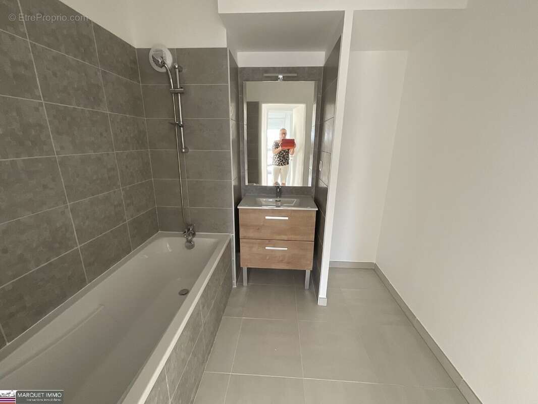 Appartement à BEZIERS