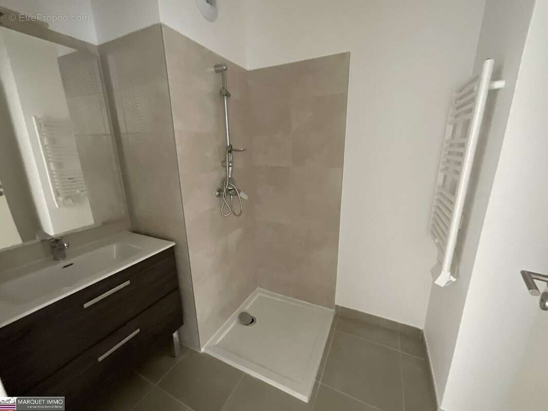 Appartement à BEZIERS