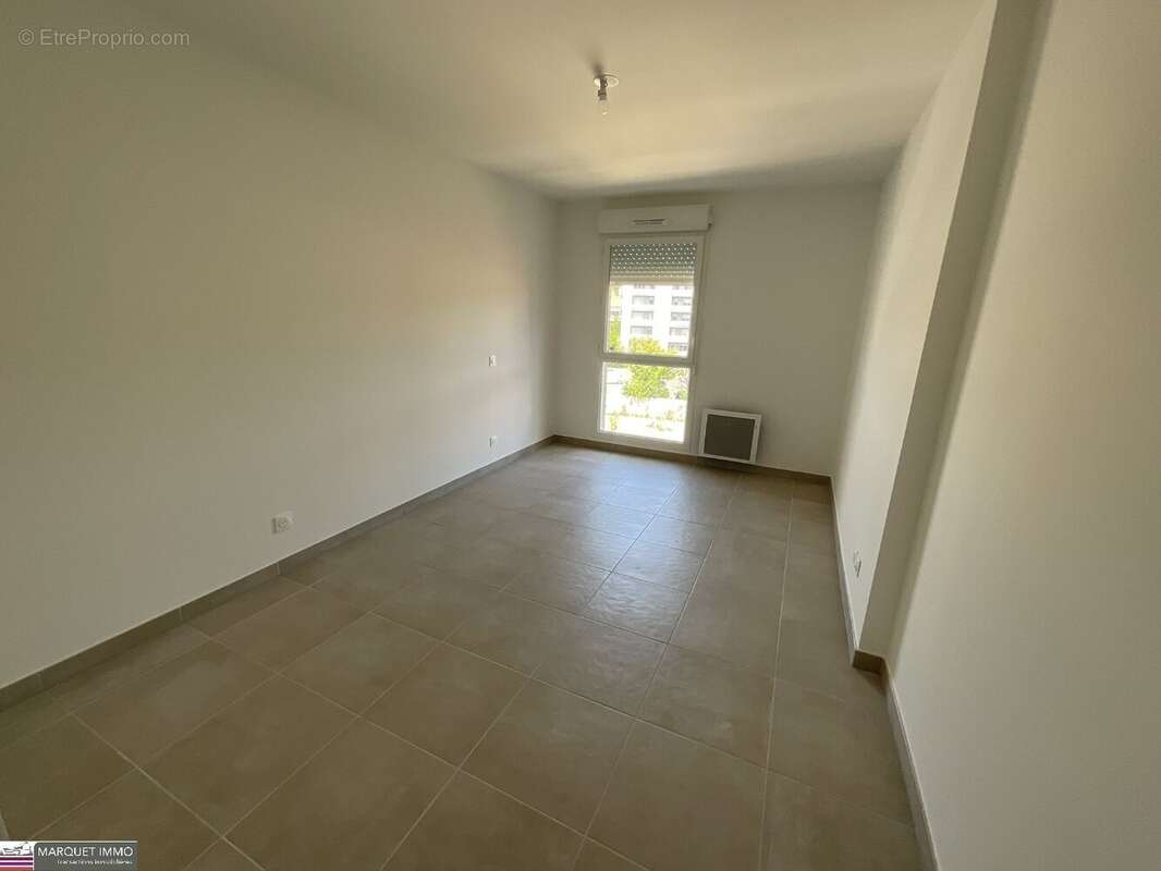Appartement à BEZIERS