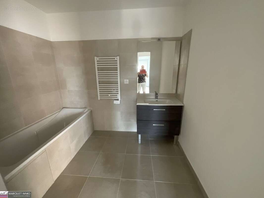 Appartement à BEZIERS