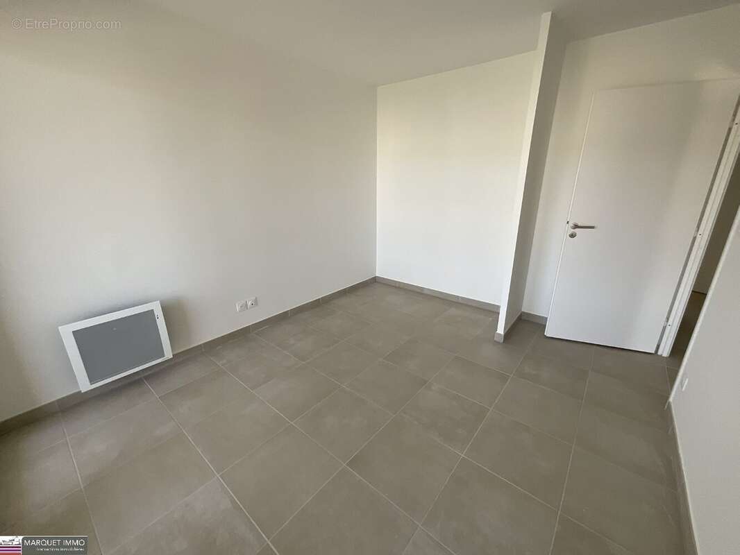 Appartement à BEZIERS