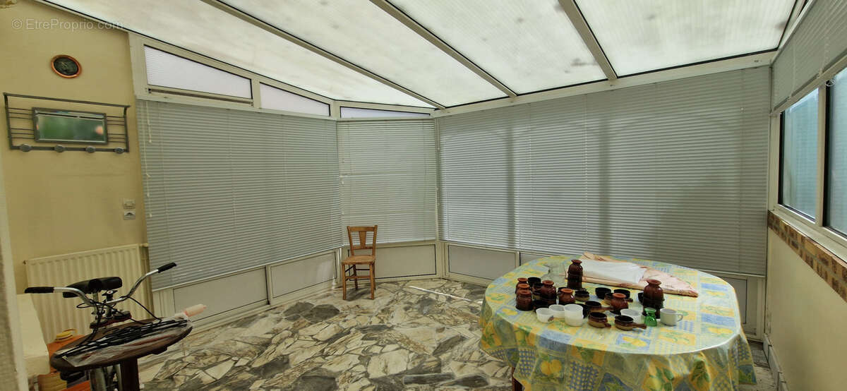 Maison à CHAMPIGNY-SUR-VEUDE