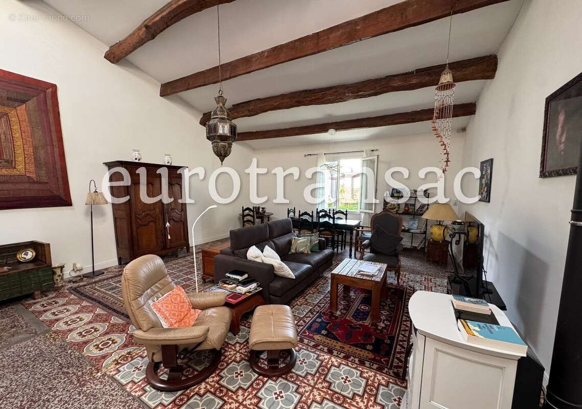 Maison à NEZIGNAN-L&#039;EVEQUE