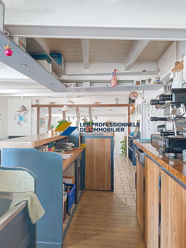 Commerce à NIVILLAC