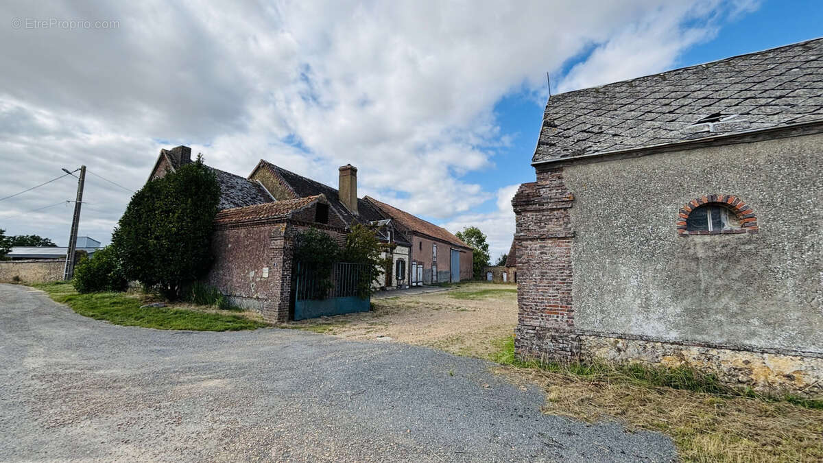 Maison à ILLIERS-COMBRAY