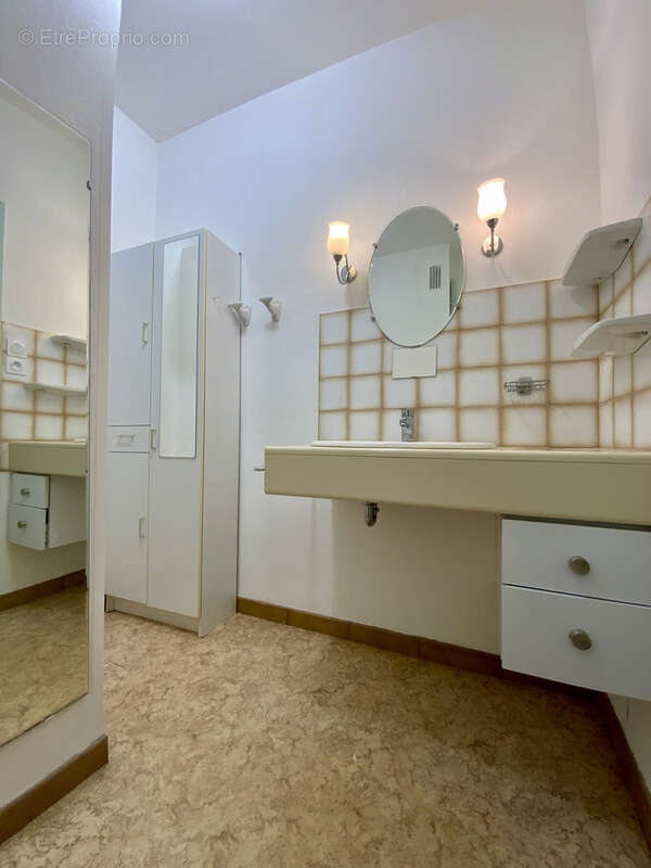 Appartement à SAINTES