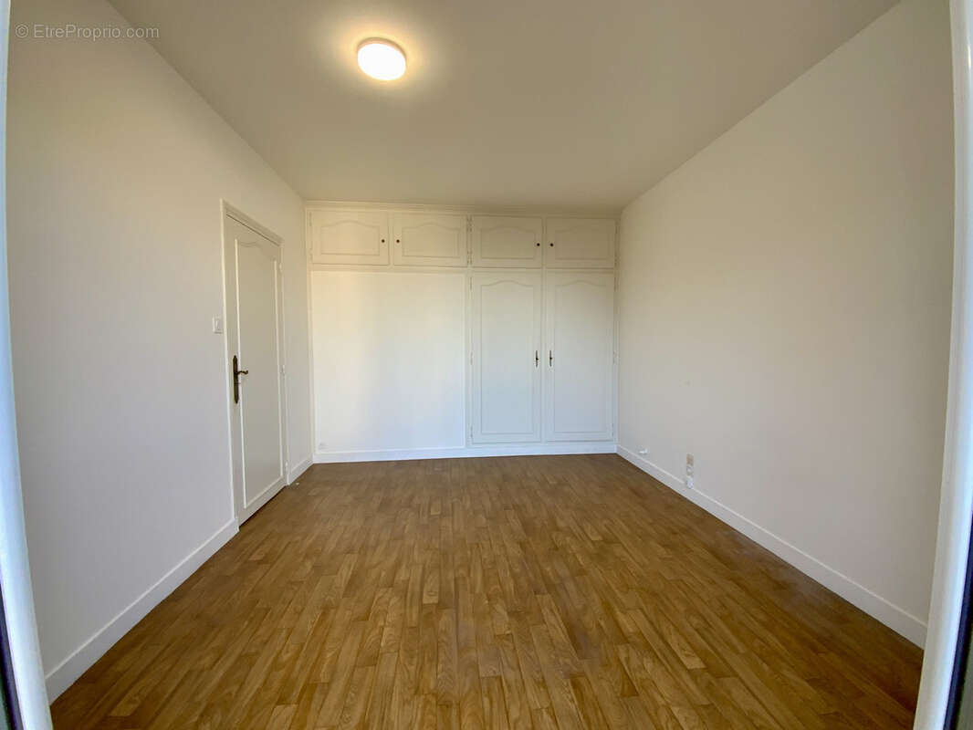 Appartement à SAINTES