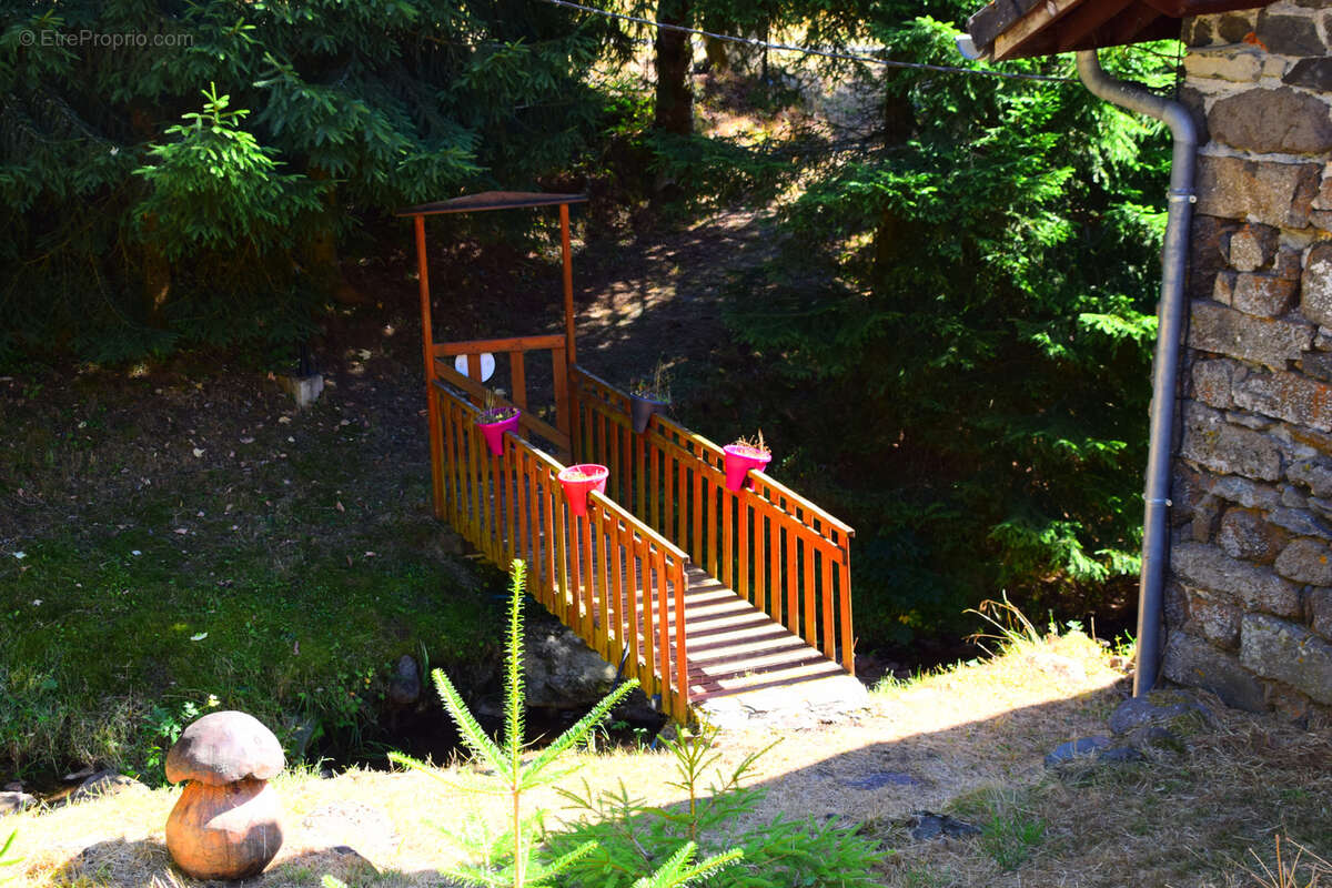 Maison à LES ESTABLES