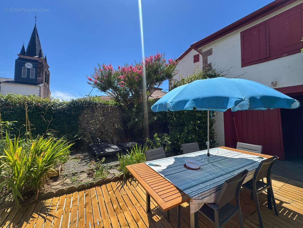 Maison à SAINT-JEAN-PIED-DE-PORT