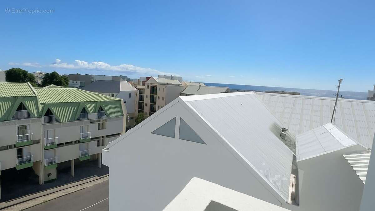 Appartement à SAINT-DENIS