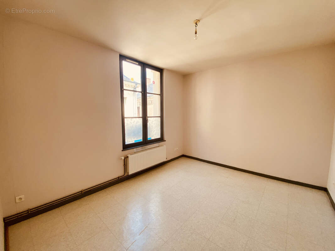 Maison à COUTURE-SUR-LOIR